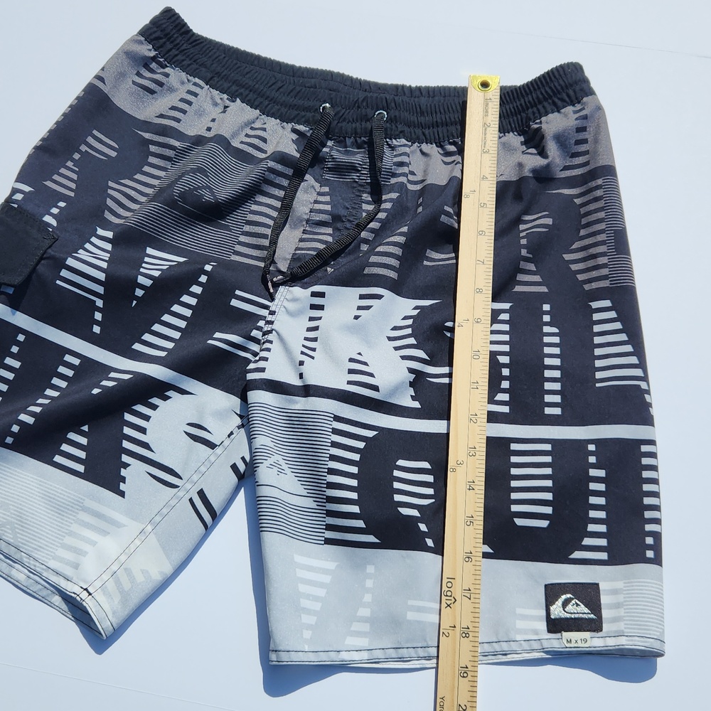 Quiksilver Board Shorts Men's Size M - Grey and Black - Picture 5 of 16